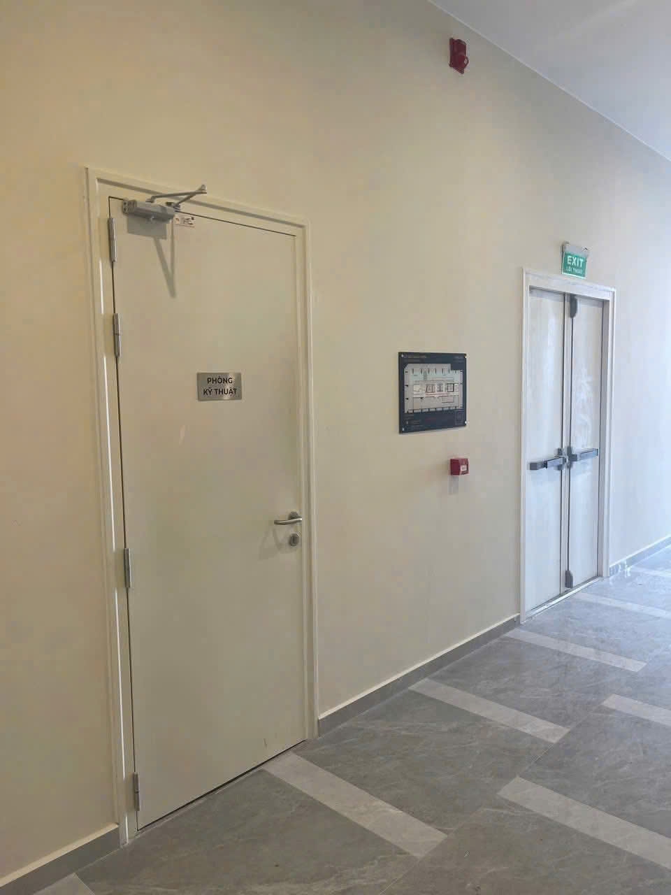 cửa thép chống cháy 2026